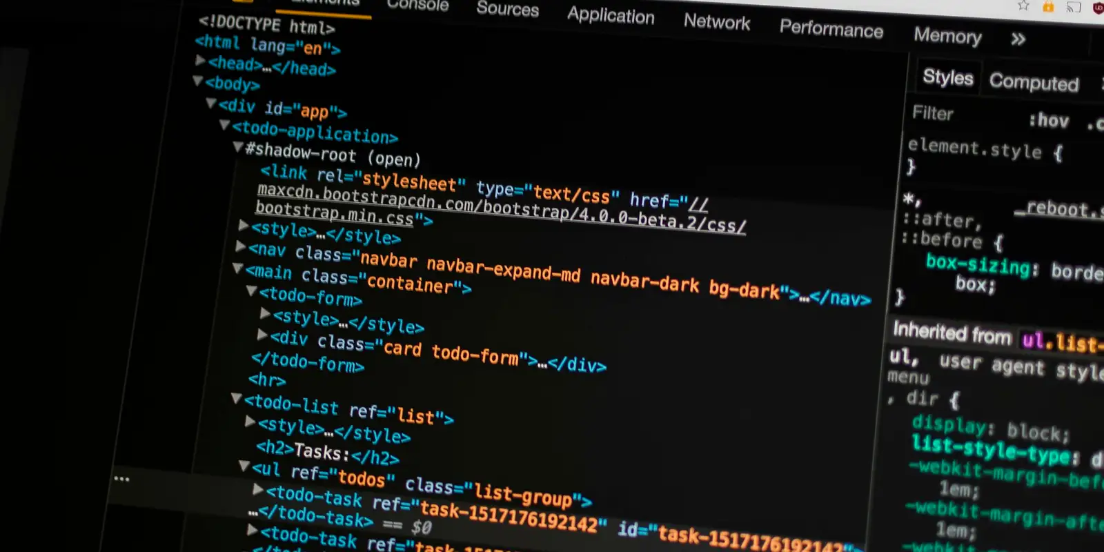 Herramientas de desarrollo del navegador mostrando el árbol de una página web
